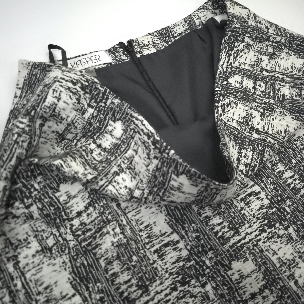 Kasper Black and White Patterned Skirt Sz 16 - Picture 4 of 8